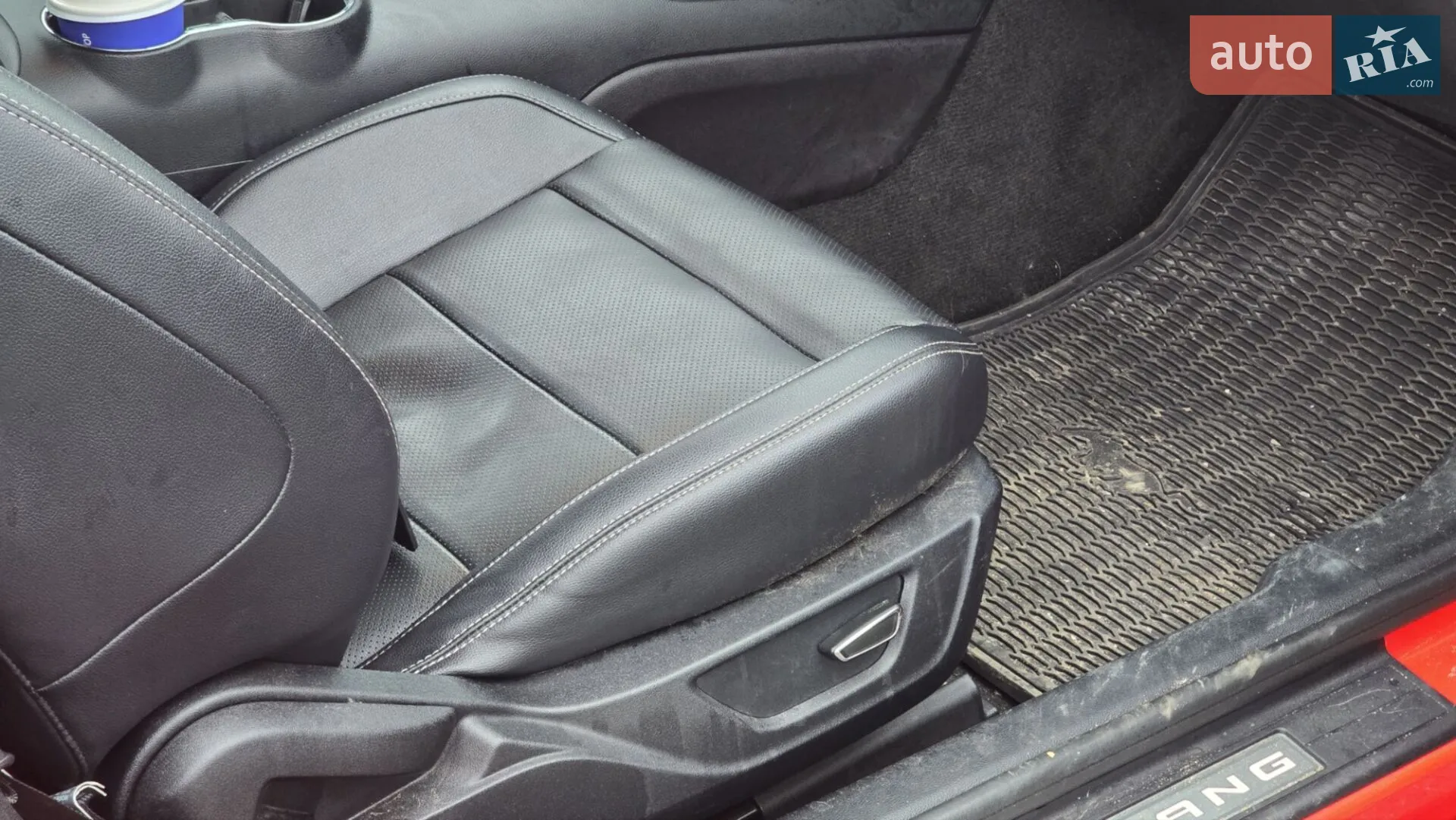 2016 Ford Mustang - мініатюра 11