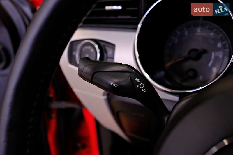 Кабриолет Ford Mustang 2017 в Одессе