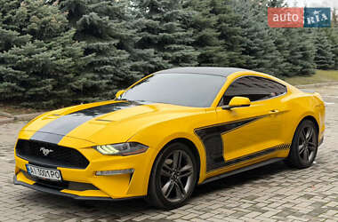 Купе Ford Mustang 2018 в Киеве