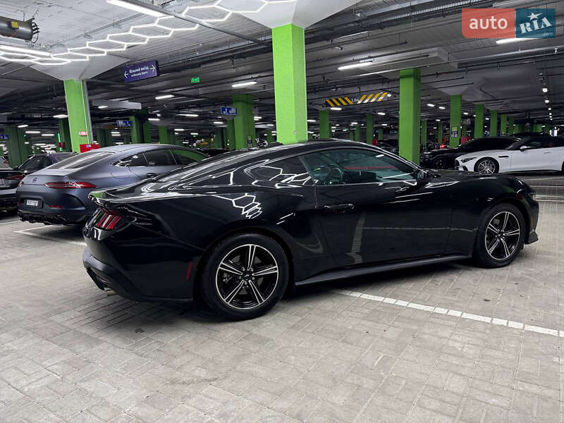 Купе Ford Mustang 2023 в Києві