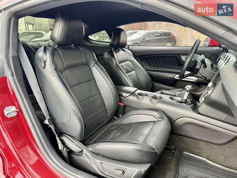 Купе Ford Mustang 2015 в Харькове фото 13 Купе Ford Mustang 2015 в Харькове