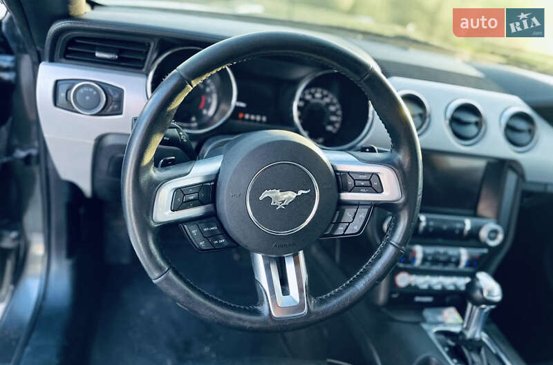 Купе Ford Mustang 2015 в Виннице