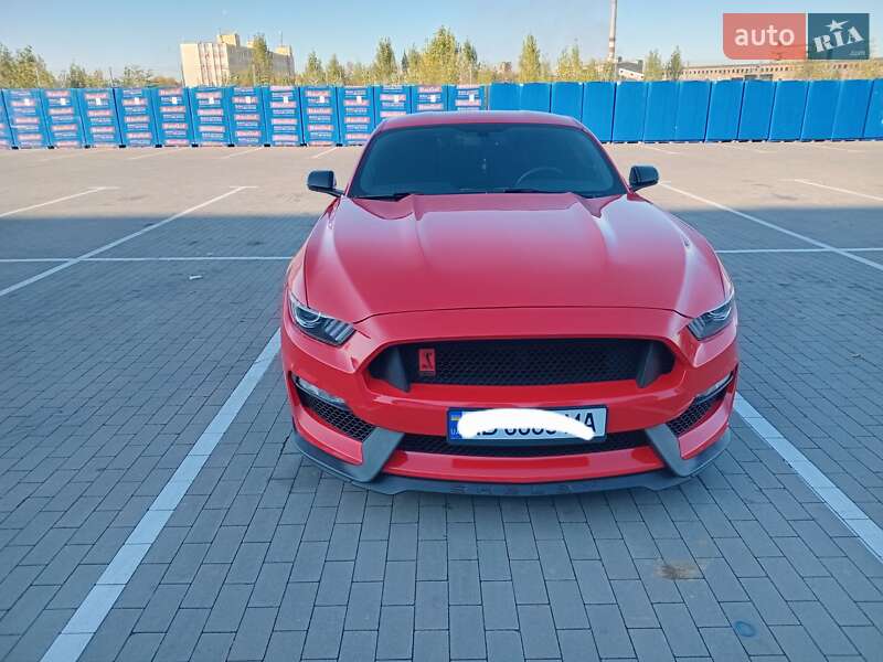 Купе Ford Mustang 2016 в Виннице