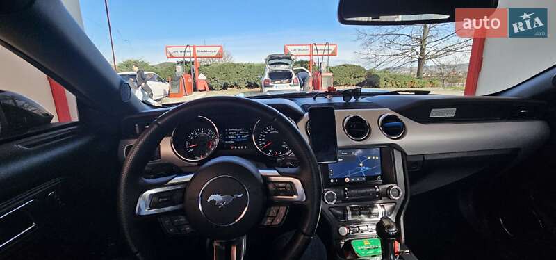 Купе Ford Mustang 2016 в Киеве