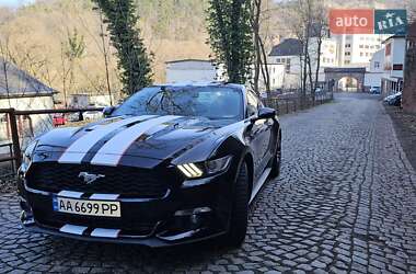 Купе Ford Mustang 2016 в Киеве