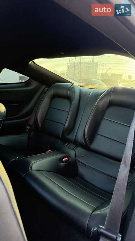 Купе Ford Mustang 2016 в Ужгороде фото 10 Купе Ford Mustang 2016 в Ужгороде