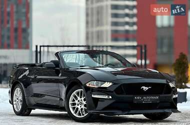 Кабріолет Ford Mustang 2015 в Києві