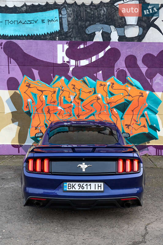 Купе Ford Mustang 2015 в Ужгороді фото 9 Купе Ford Mustang 2015 в Ужгороді