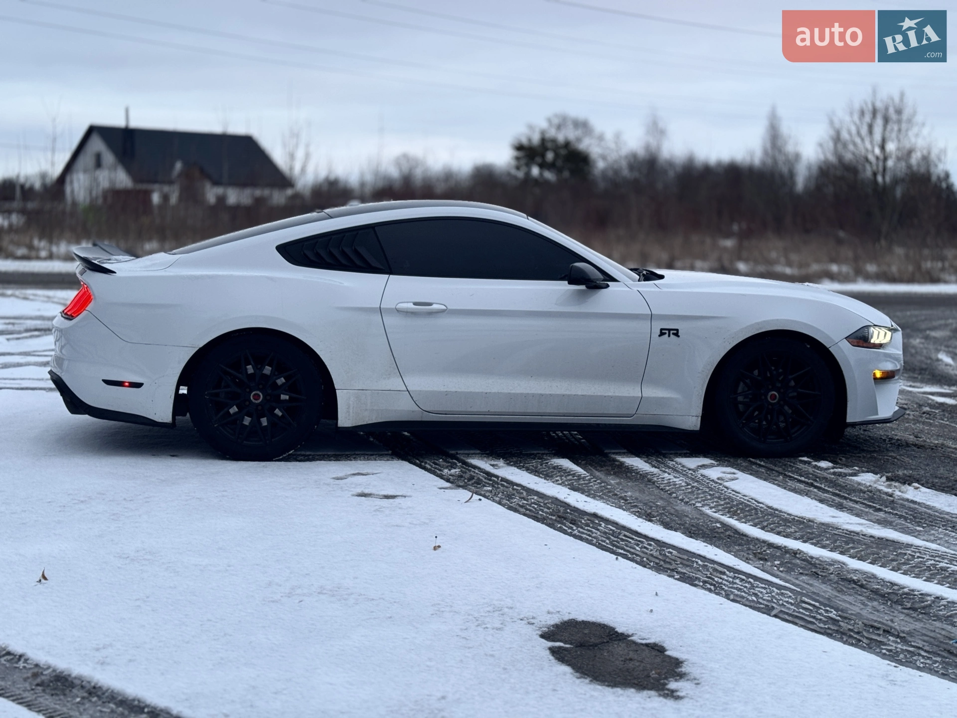 2017 Ford Mustang - мініатюра 8