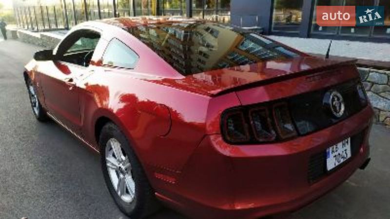 Купе Ford Mustang 2014 в Виннице