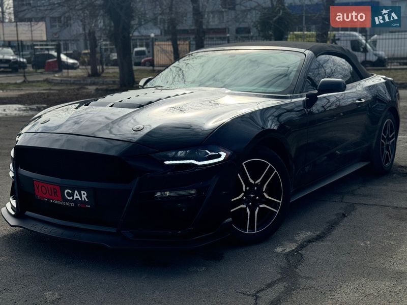 Кабриолет Ford Mustang 2019 в Киеве