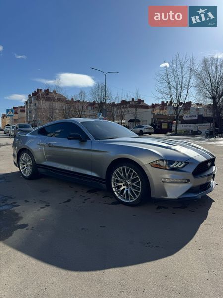 Купе Ford Mustang 2020 в Киеве
