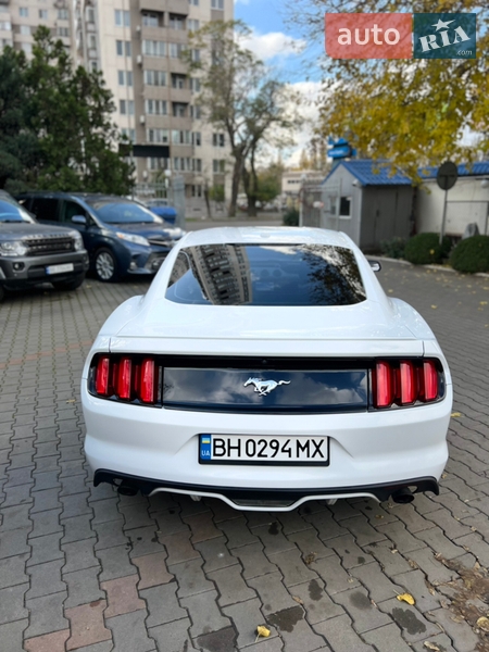 Купе Ford Mustang 2017 в Одессе