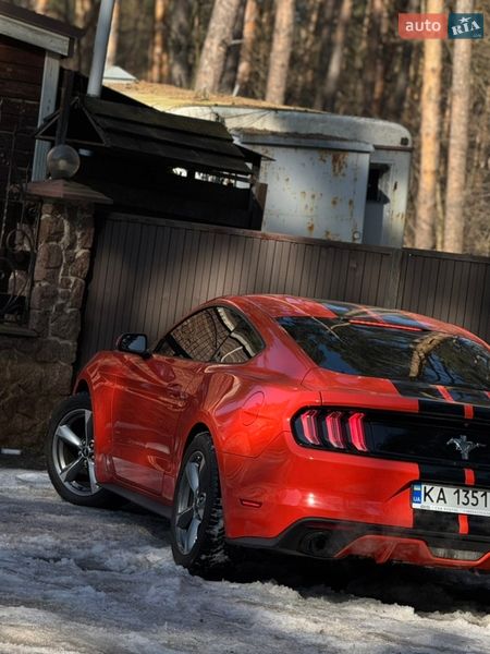 Купе Ford Mustang 2016 в Києві