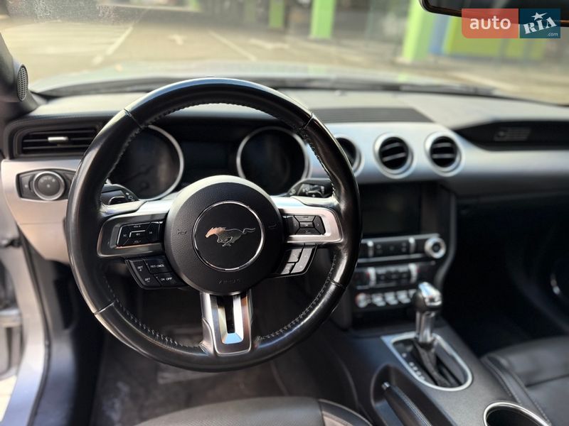 Купе Ford Mustang 2019 в Киеве