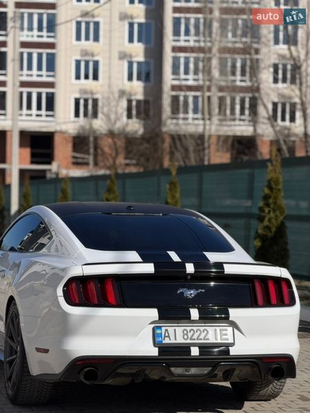 Купе Ford Mustang 2016 в Бучі