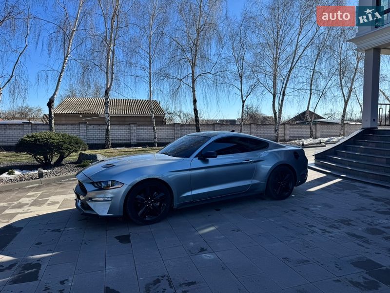 Купе Ford Mustang 2021 в Киеве