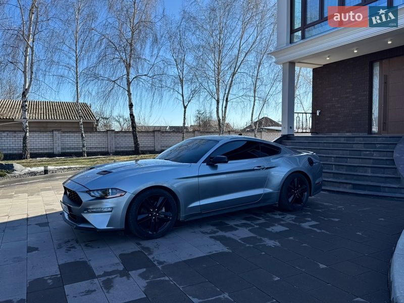 Купе Ford Mustang 2021 в Киеве