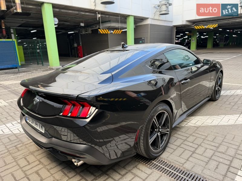 Купе Ford Mustang 2023 в Киеве
