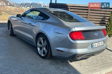Купе Ford Mustang 2018 в Киеве