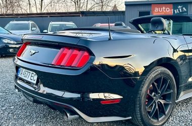 Кабріолет Ford Mustang 2015 в Мукачевому