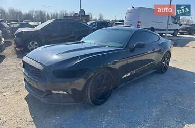 Купе Ford Mustang 2014 в Львове