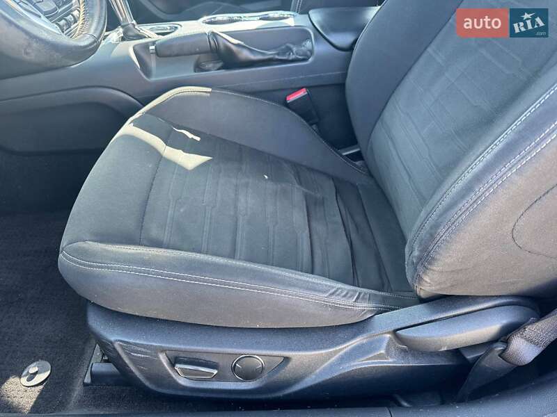 Купе Ford Mustang 2014 в Львове фото 13 Купе Ford Mustang 2014 в Львове