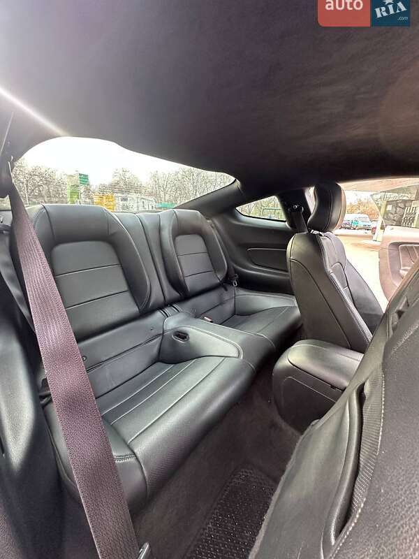 Купе Ford Mustang 2014 в Ужгороде