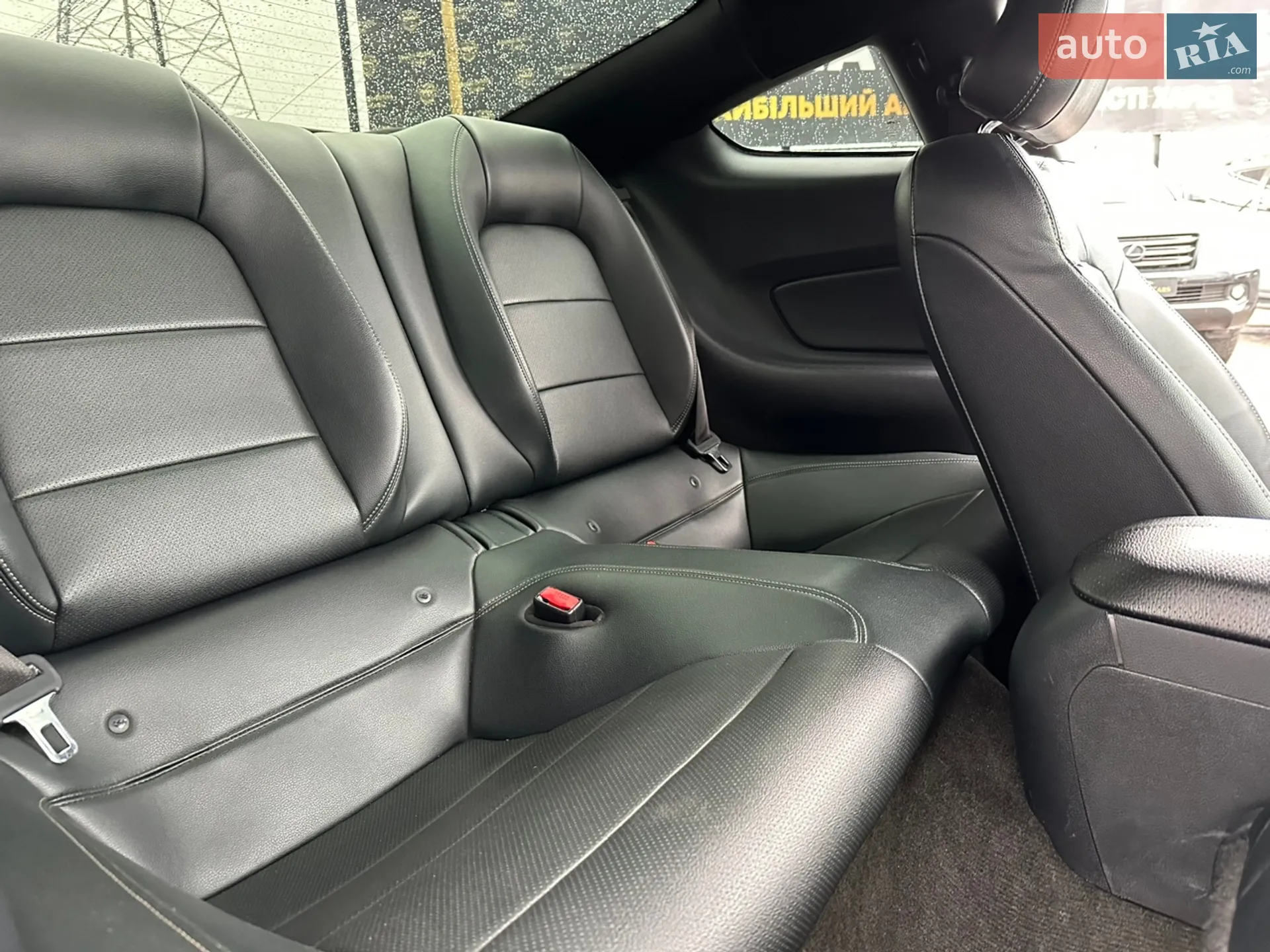 2014 Ford Mustang - мініатюра 17