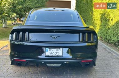 Купе Ford Mustang 2017 в Львове