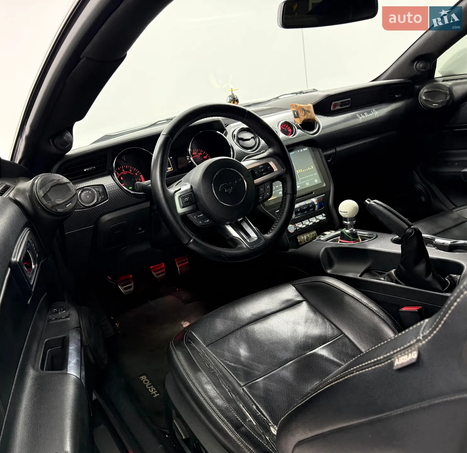 2014 Ford Mustang - мініатюра 27