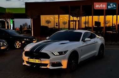 Купе Ford Mustang 2015 в Івано-Франківську