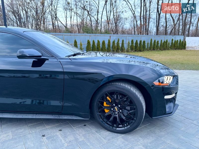 Купе Ford Mustang 2017 в Луцке фото 12 Купе Ford Mustang 2017 в Луцке