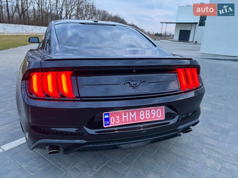 Купе Ford Mustang 2017 в Луцке фото 32 Купе Ford Mustang 2017 в Луцке