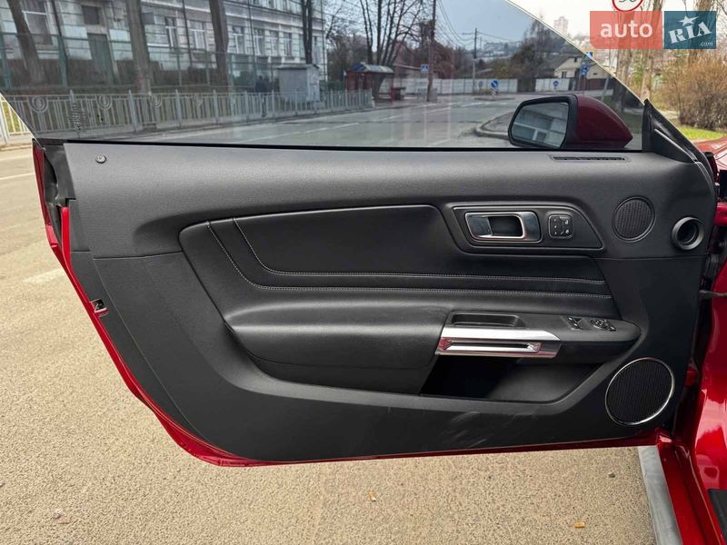 Купе Ford Mustang 2020 в Киеве фото 13 Купе Ford Mustang 2020 в Киеве