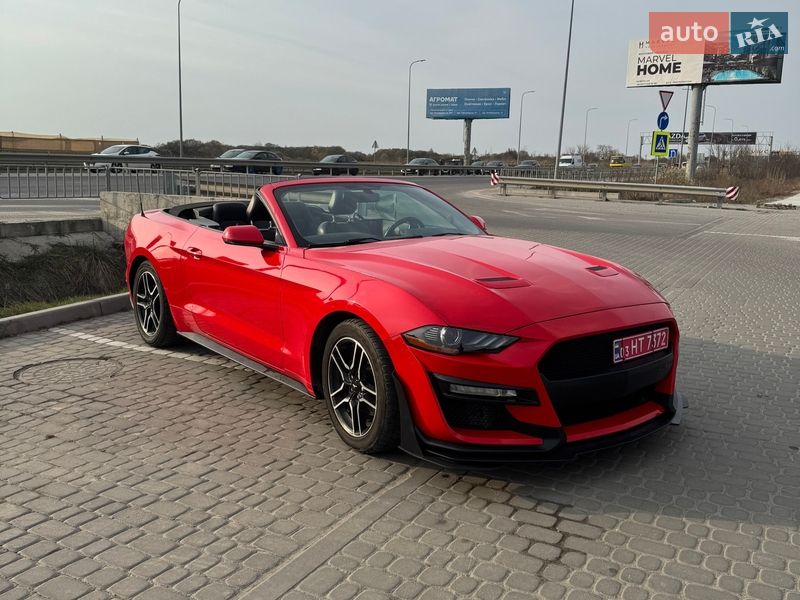 Кабриолет Ford Mustang 2019 в Львове фото Кабриолет Ford Mustang 2019 в Львове