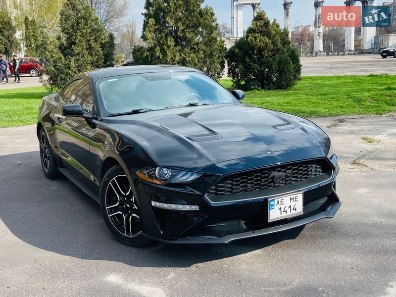 Купе Ford Mustang 2017 в Каменском