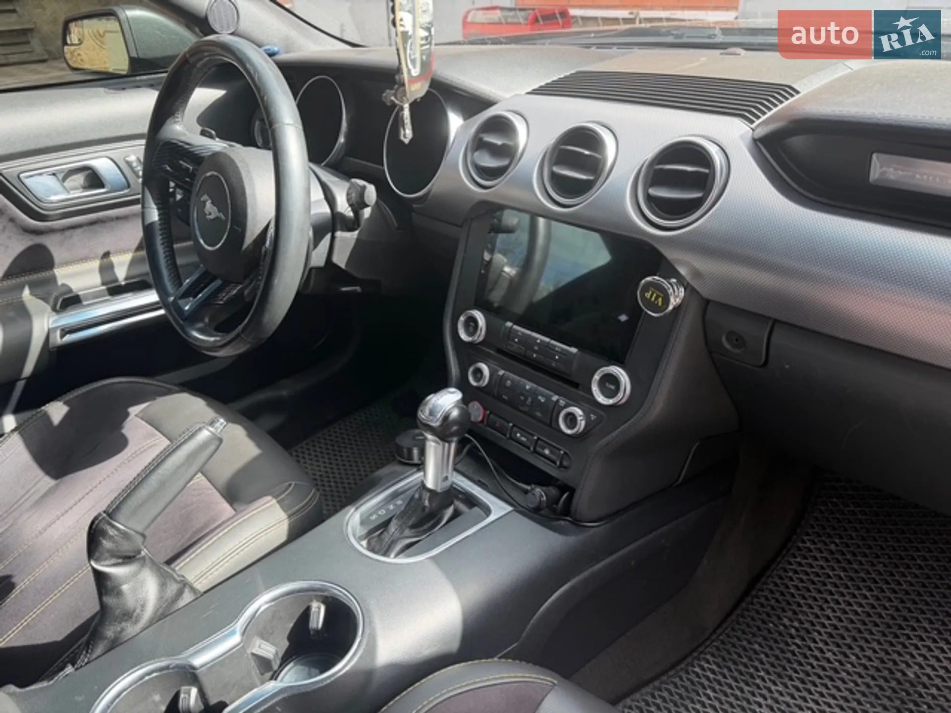 2018 Ford Mustang - мініатюра 9