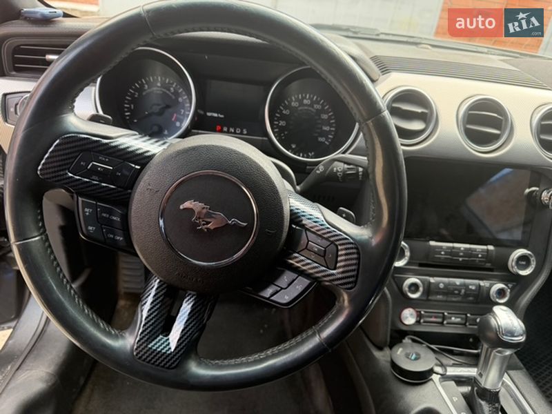 Купе Ford Mustang 2018 в Ананьеве