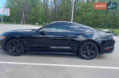 Купе Ford Mustang 2015 в Киеве