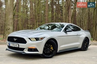 Купе Ford Mustang 2016 в Львові