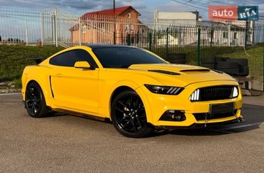 Купе Ford Mustang 2014 в Киеве