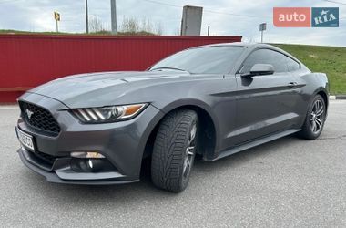 Купе Ford Mustang 2014 в Києві