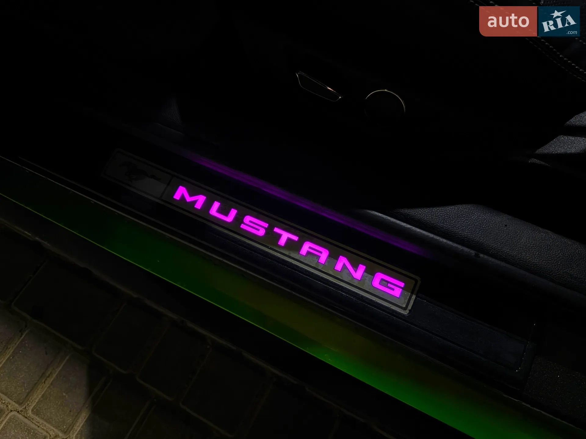 2017 Ford Mustang - мініатюра 28