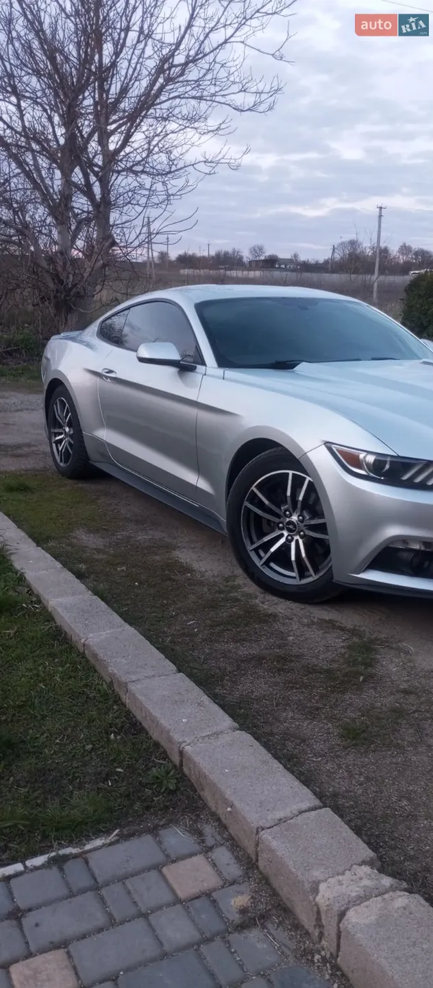 2017 Ford Mustang - мініатюра 5