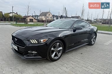 Купе Ford Mustang 2015 в Ирпене