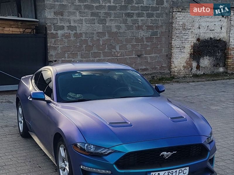 Купе Ford Mustang 2018 в Києві