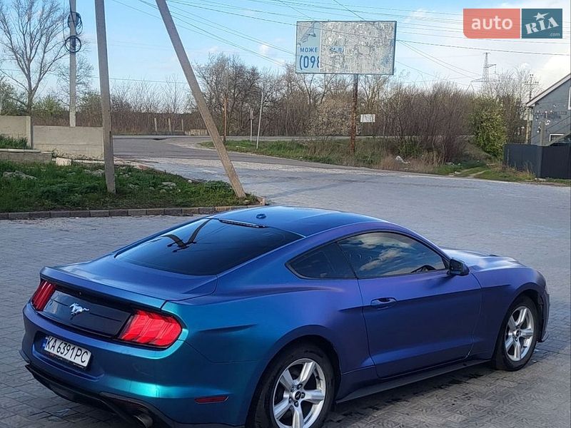 Купе Ford Mustang 2018 в Києві