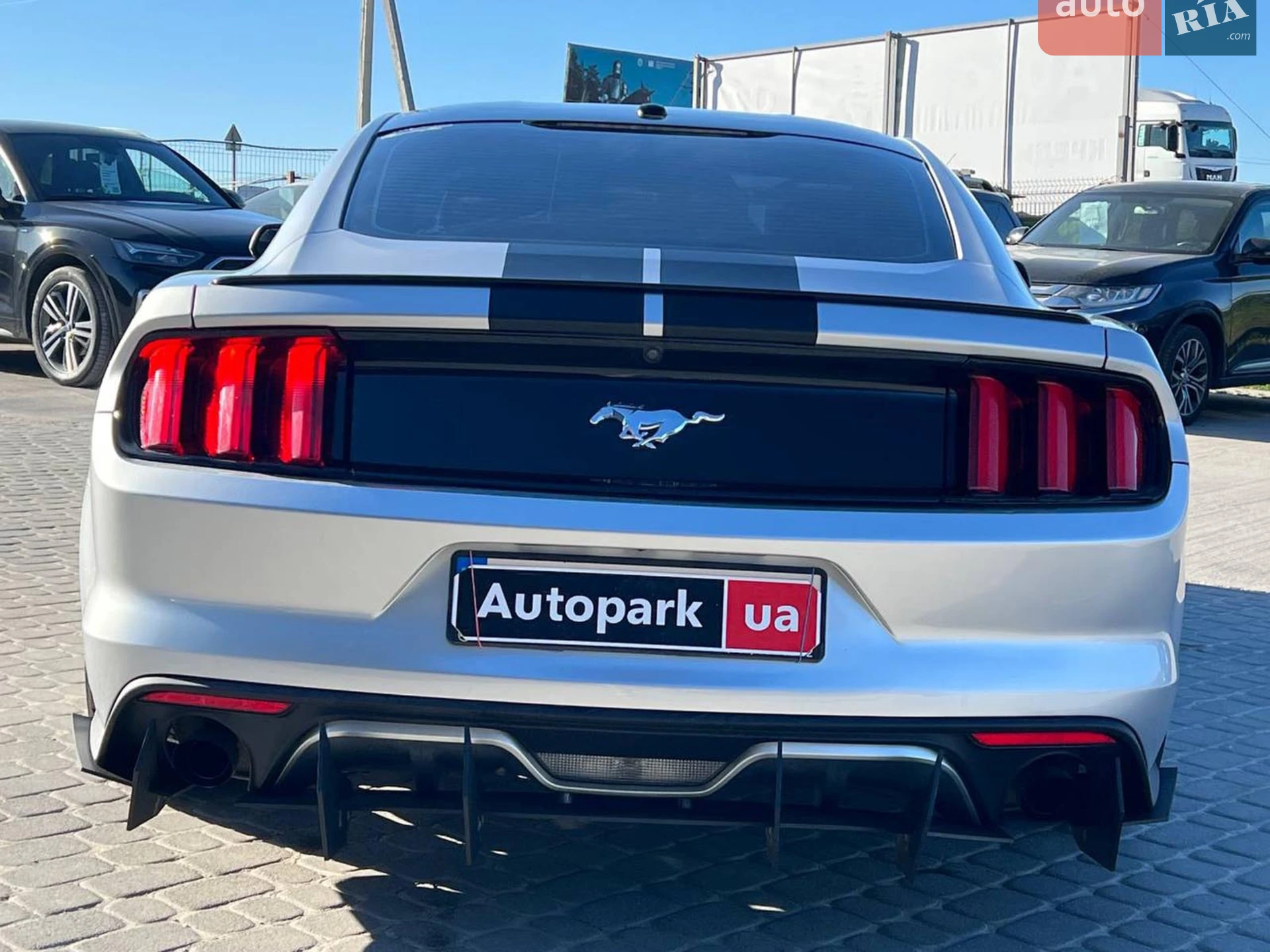 2017 Ford Mustang - мініатюра 8
