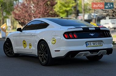 Купе Ford Mustang 2015 в Дніпрі